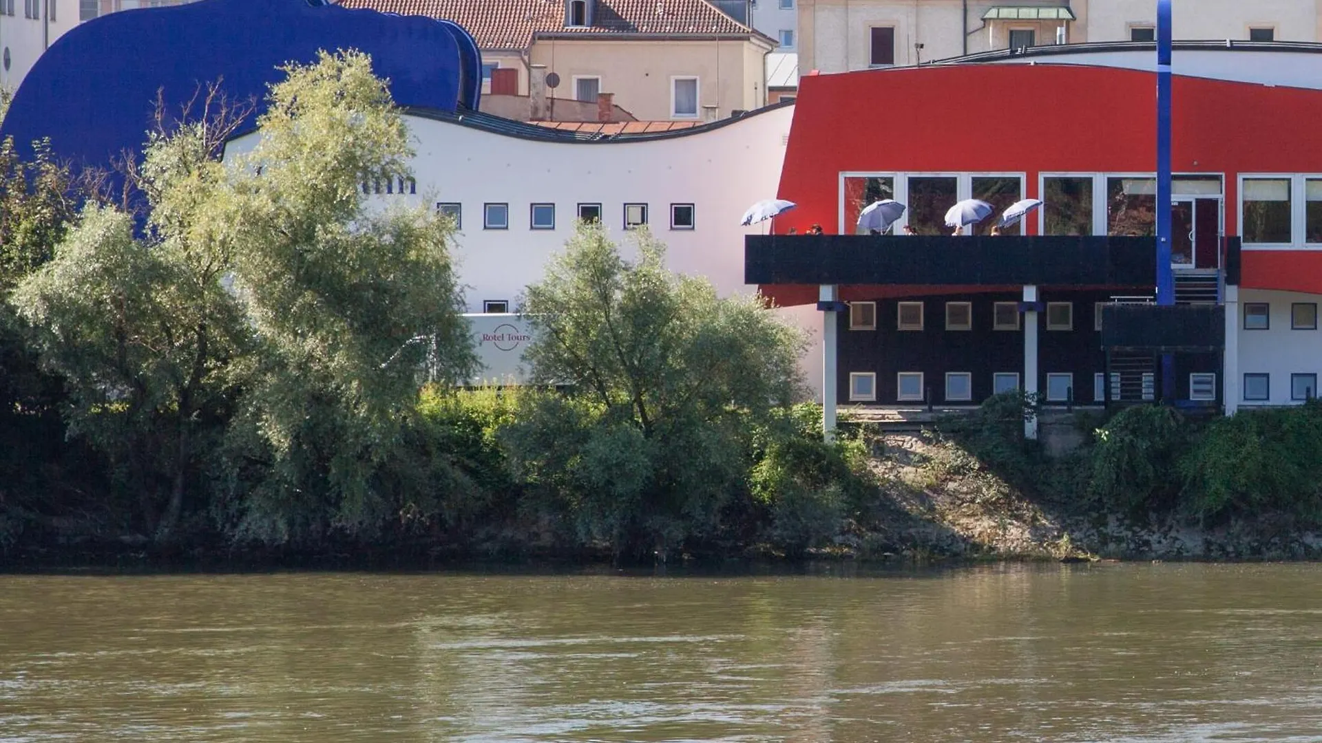 Hotel Rotel Inn Pasov